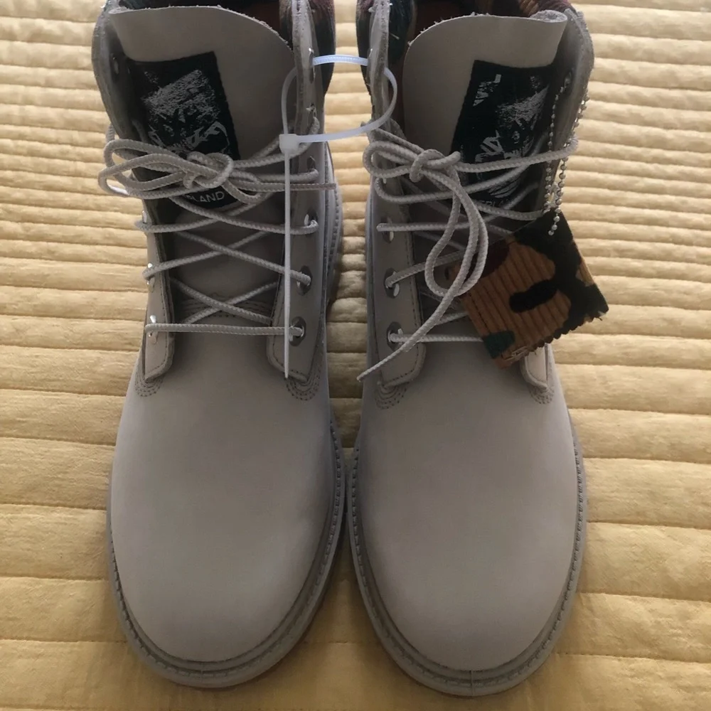 Timberland - Picture 2 of 16